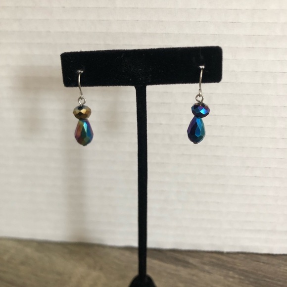 Vtg Iridescent Drop Earrings - Picture 4 of 9